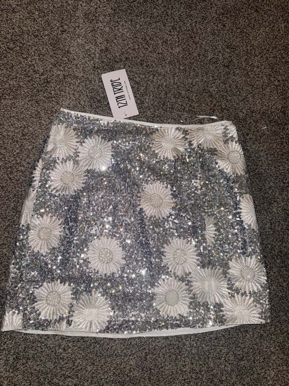 12th Tribe Silver Sequin Floral Mini Skirt Size M